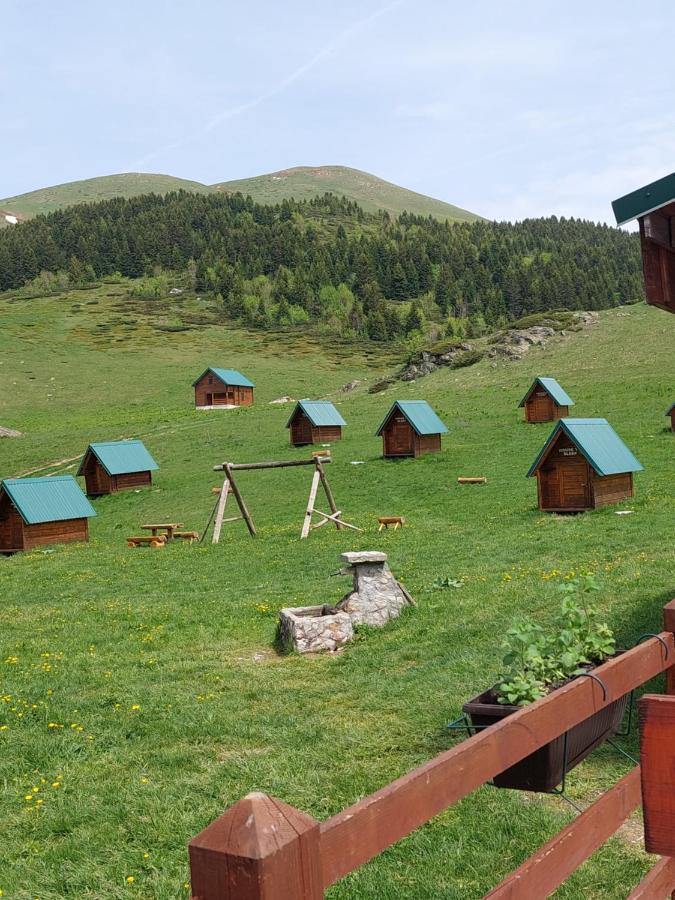 Kamp Janketic Hostal Kolašin Exterior foto